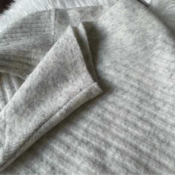 EUC Bailey 44 Kiara One Shoulder Sweater Merino Wool Blend Off Shoulder Small - Picture 15 of 16